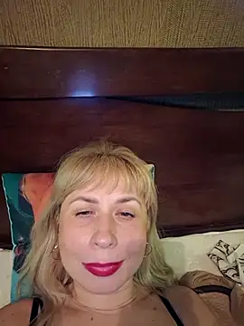 SelinaLovqx online show from 03-05-26, 01:57