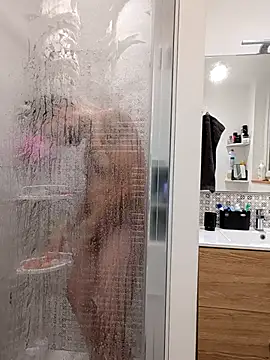 Bdjjdjjx online show from 11-04-25, 07:17