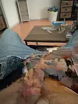 Bdjjdjjx online show from 04-15-26, 11:16