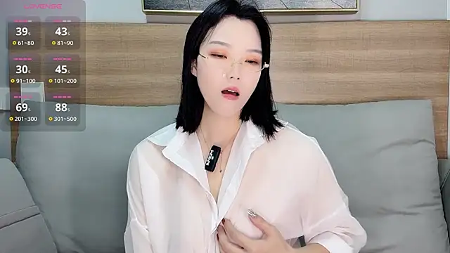 upoo7lt online show from 12-18-25, 03:11