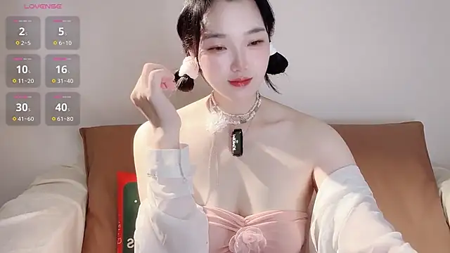 upoo7lt online show from 03-30-26, 02:02