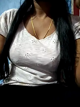 Ezabelljohn online show from 04-15-26, 10:10
