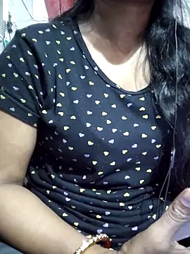 Snapshot of Ezabelljohn chatting on 02-19-26, 03:31 Ezabelljohn online show from 02-19-26, 03:31