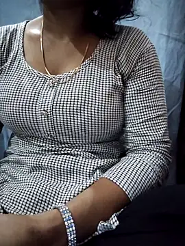 Ezabelljohn online show from 05-09-26, 04:38