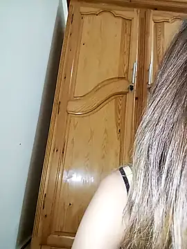 indilasixeey online show from 04-12-26, 01:14