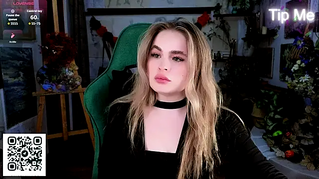 Jessi wxw online show from 11-11-25, 09:15