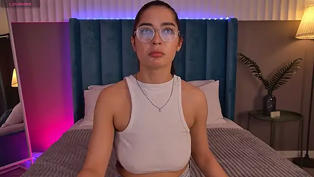 EricaKors online show from 04-07-26, 07:32