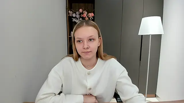 ElissaGlod online show from 10-23-25, 06:45