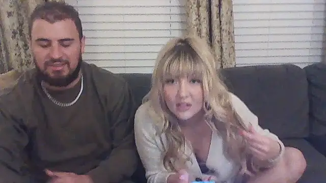 Snapshot of assstrogirl chatting on 12-02-25, 09:33 assstrogirl online show from 12-02-25, 09:33