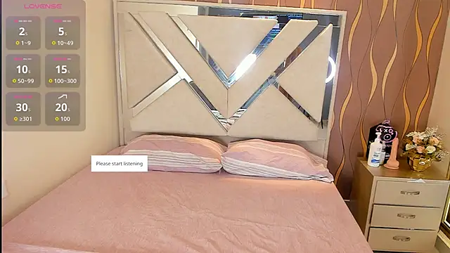 iam nicolle online show from 11-06-25, 12:53