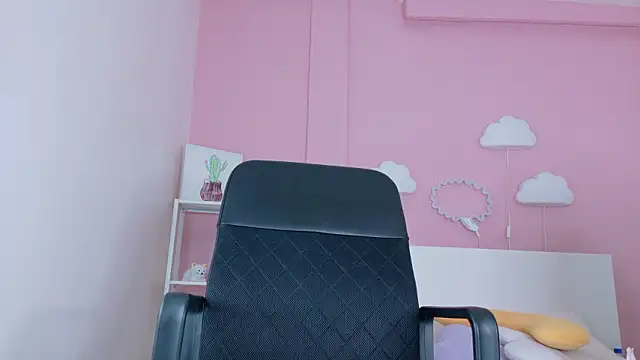 SeleneGibson   online show from 03-06-26, 11:44