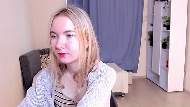 CathyHeximer online show from 11-06-25, 07:23