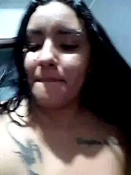 Snapshot of Jennifersbodyy chatting on 11-30-25, 05:19 Jennifersbodyy online show from 11-30-25, 05:19