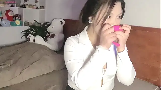 xiner-6666 online show from 10-24-25, 02:10