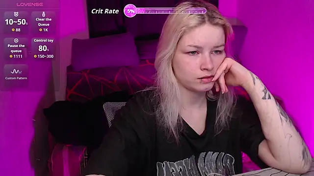 CherryNight6 online show from 05-15-26, 09:24