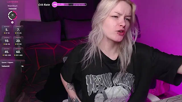 CherryNight6 online show from 04-17-26, 09:17