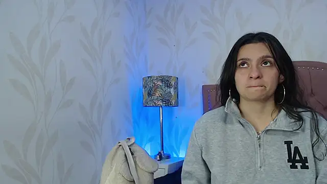 Emmy Palacios online show from 01-09-26, 12:01