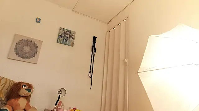 CarolineAikos online show from 02-04-26, 01:17