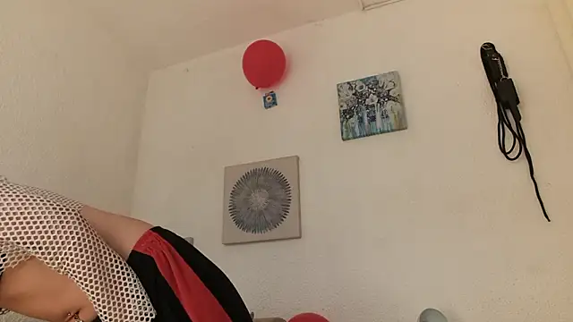 CarolineAikos online show from 02-09-26, 01:20