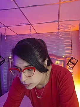 Roxanne Han online show from 02-10-26, 11:42