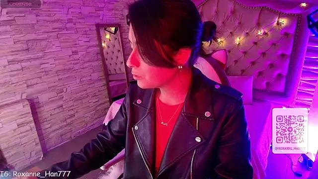 Roxanne Han online show from 02-01-26, 02:54