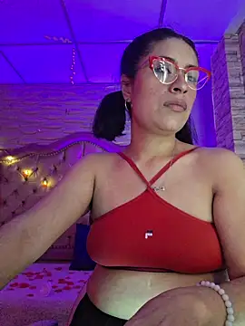 Roxanne Han online show from 02-11-26, 12:05