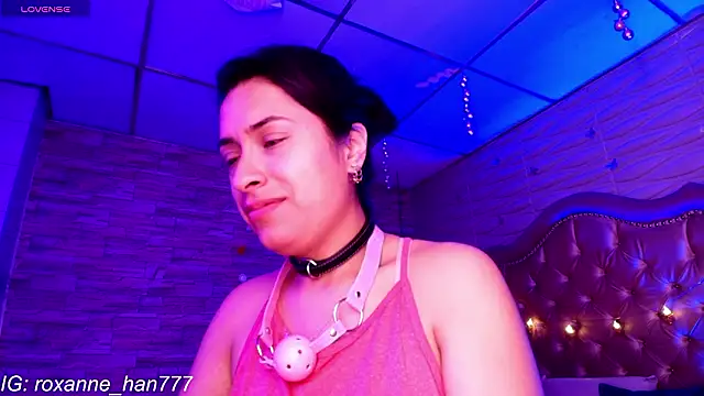 Roxanne Han online show from 03-04-26, 11:51