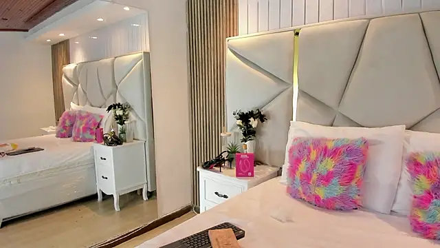 SweetKata  online show from 01-31-26, 07:12