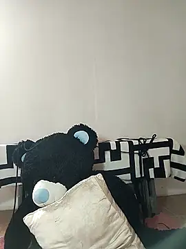 krissy ocampo online show from 10-25-25, 05:57