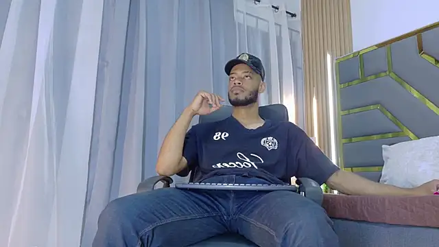 Neytanmalcon online show from 02-24-26, 06:09