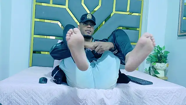 Neytanmalcon online show from 11-20-25, 08:53