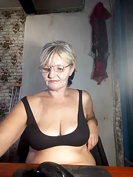 Snapshot of NikaGold454 chatting on 11-02-25, 11:26 NikaGold454 online show from 11-02-25, 11:26