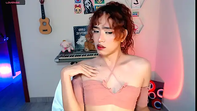 AdelineEsposito online show from 03-26-26, 01:04