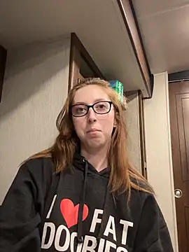 sweet-vixen online show from 11-14-25, 02:59