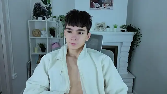 YamiTwink online show from 12-14-25, 08:47