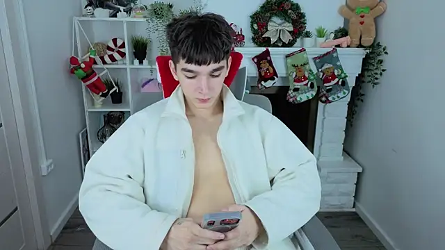 YamiTwink online show from 12-16-25, 09:19