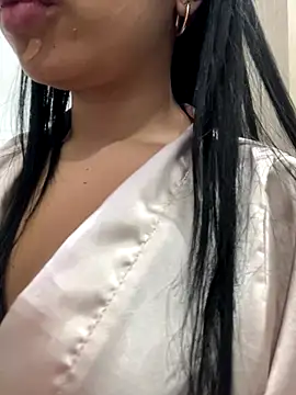 Snapshot of AbbyHank2 chatting on 11-15-25, 01:26 AbbyHank2 online show from 11-15-25, 01:26