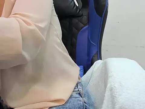 agata18  online show from 03-21-26, 12:09