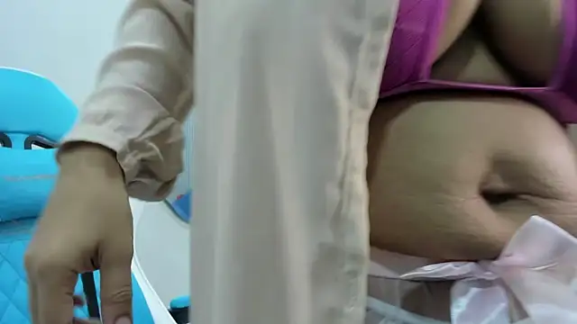 agata18  online show from 11-21-25, 12:26