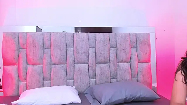 JadeVale online show from 02-28-26, 07:24