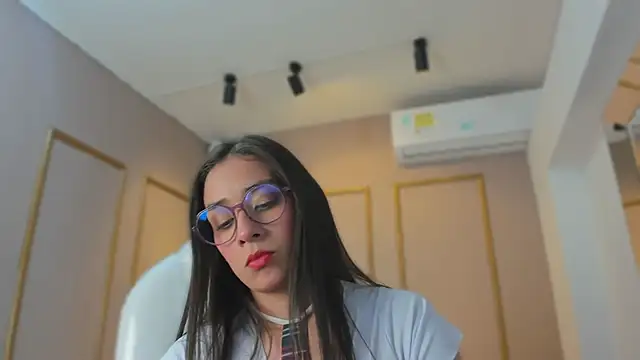 NahimiThompson online show from 02-06-26, 07:43