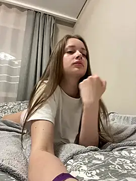 Angel hotyy online show from 05-30-26, 10:04