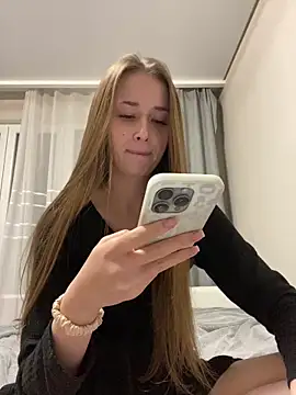 Angel hotyy online show from 10-30-25, 08:06