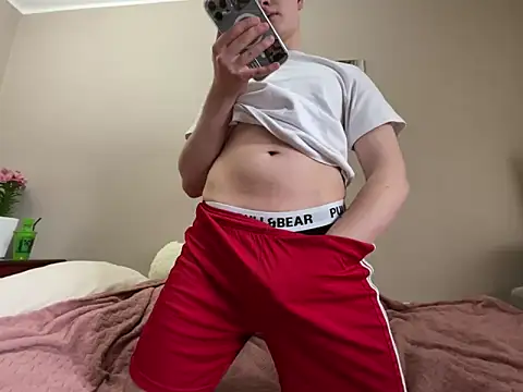 Snapshot of danielxfun chatting on 03-16-26, 02:43 danielxfun online show from 03-16-26, 02:43