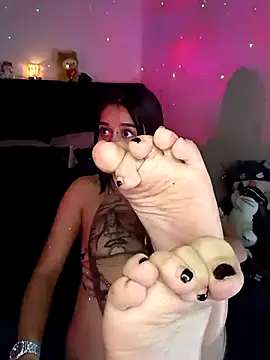 SharonSalazar online show from 04-11-26, 01:13