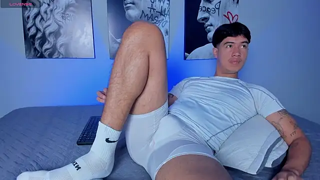 Snapshot of PabloCast_ chatting on 02-10-26, 11:04 PabloCast online show from 02-10-26, 11:04