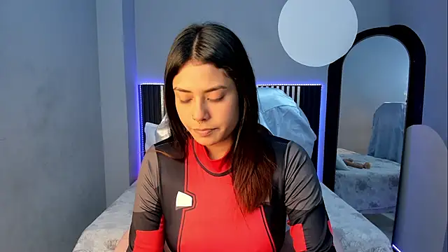 Blaiir Moon online show from 10-31-25, 07:10