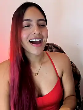 Snapshot of SofiCastro09_ chatting on 11-22-25, 11:36 SofiCastro09 online show from 11-22-25, 11:36