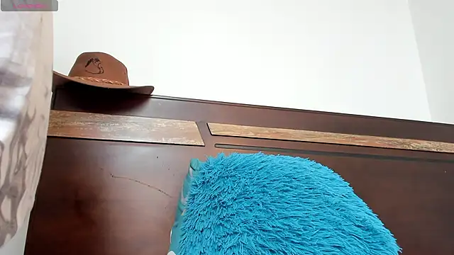 Daark Eros online show from 11-13-25, 04:22