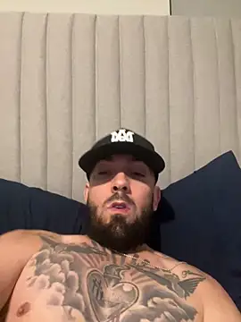 Snapshot of Jamall27 chatting on 02-08-26, 09:07 Jamall27 online show from 02-08-26, 09:07